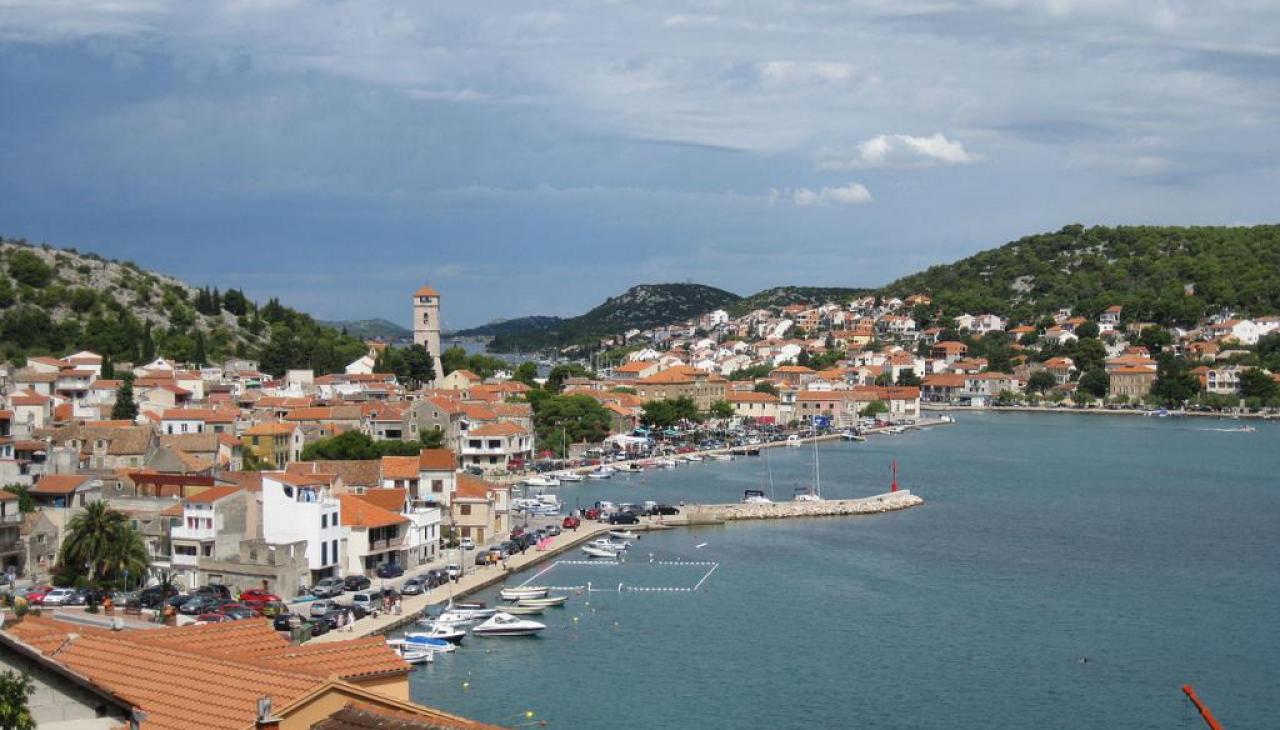 Tisno
