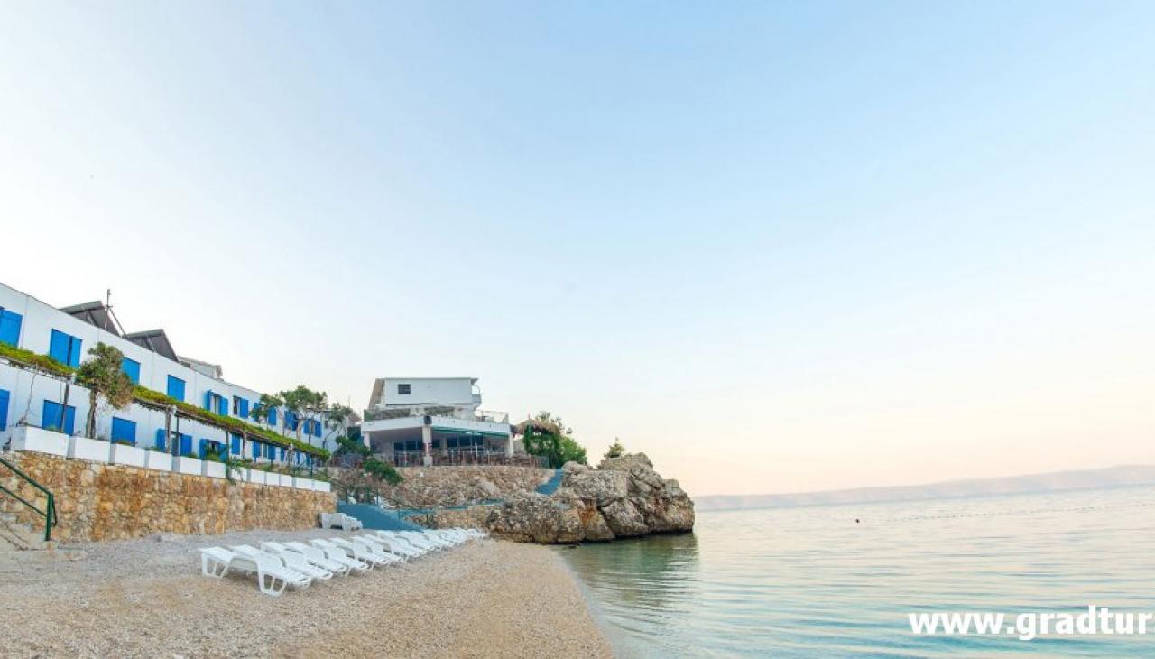 beach-hotel-drasnice-2019-12_p6095.jpg