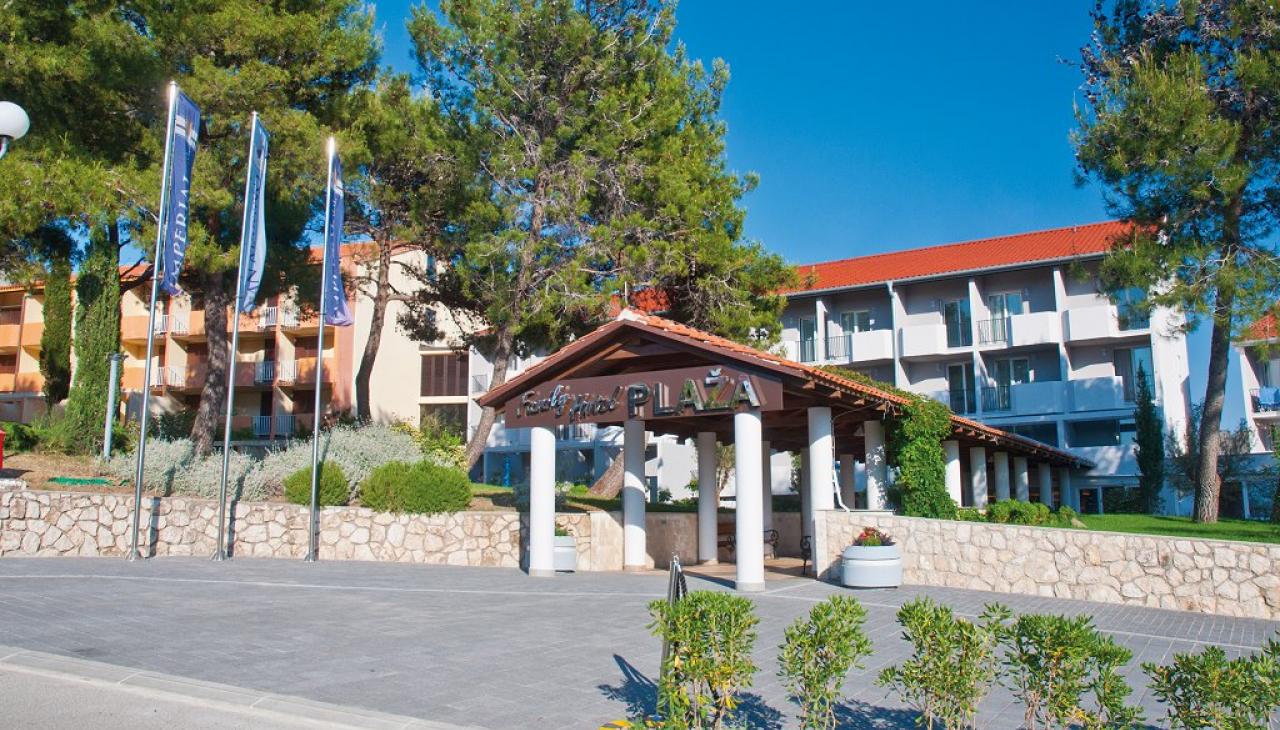hotel-plaza-lopar-otok-rab-2016-2_p5953.jpg