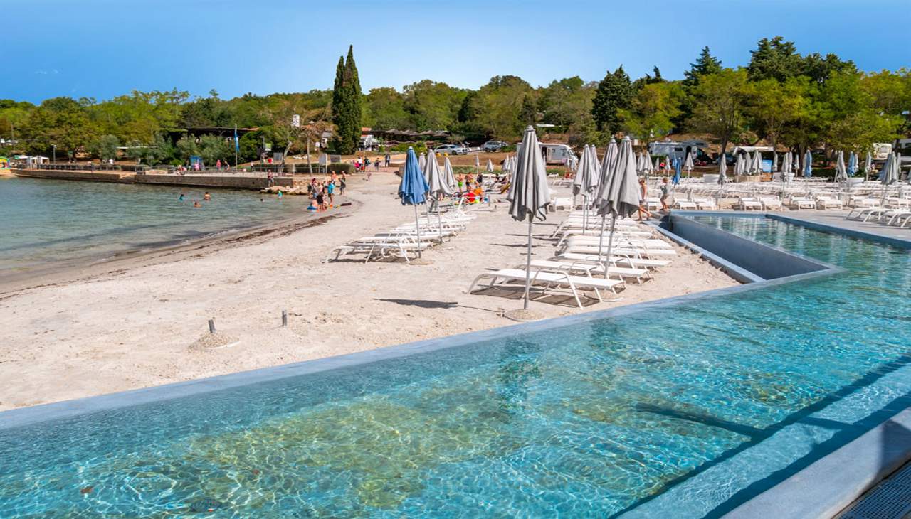 lanterna-camping-porec-new-mk-1-sun_p6883.jpg