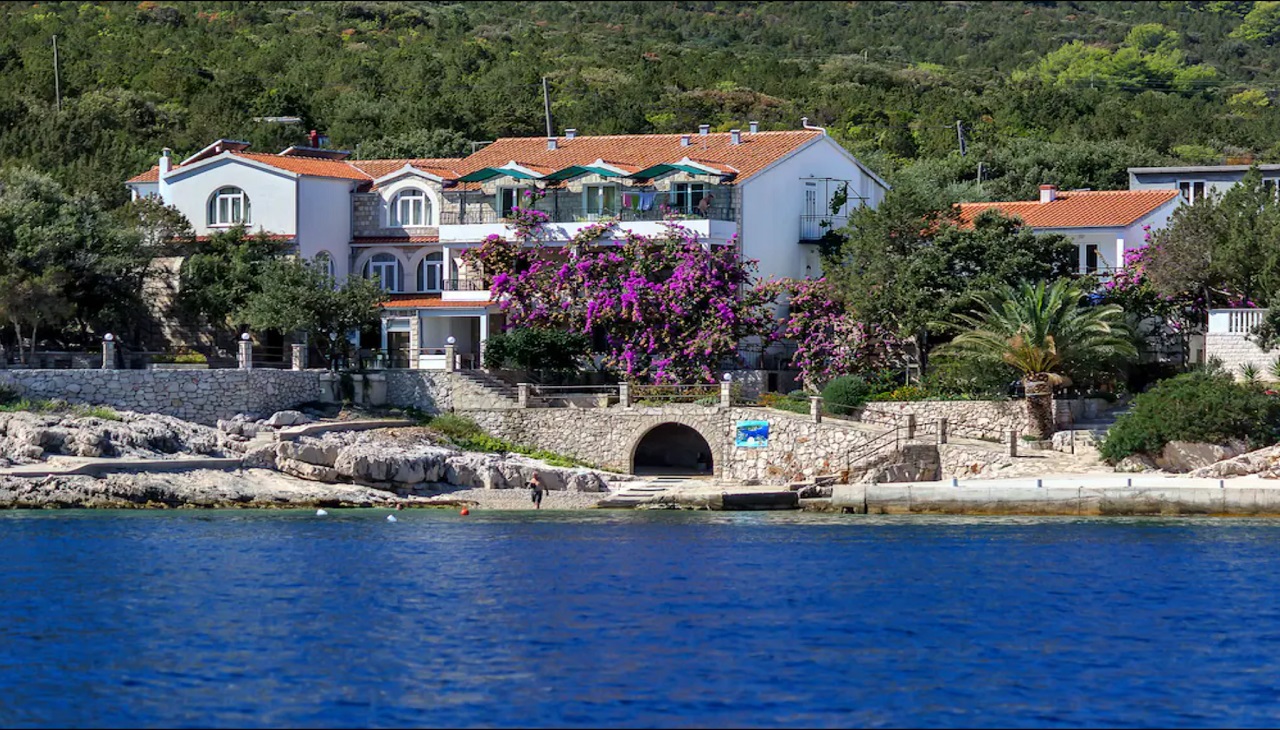 rubin-app-gdinj-pokrivenik-hvar-2021-new-1_p5675.jpg
