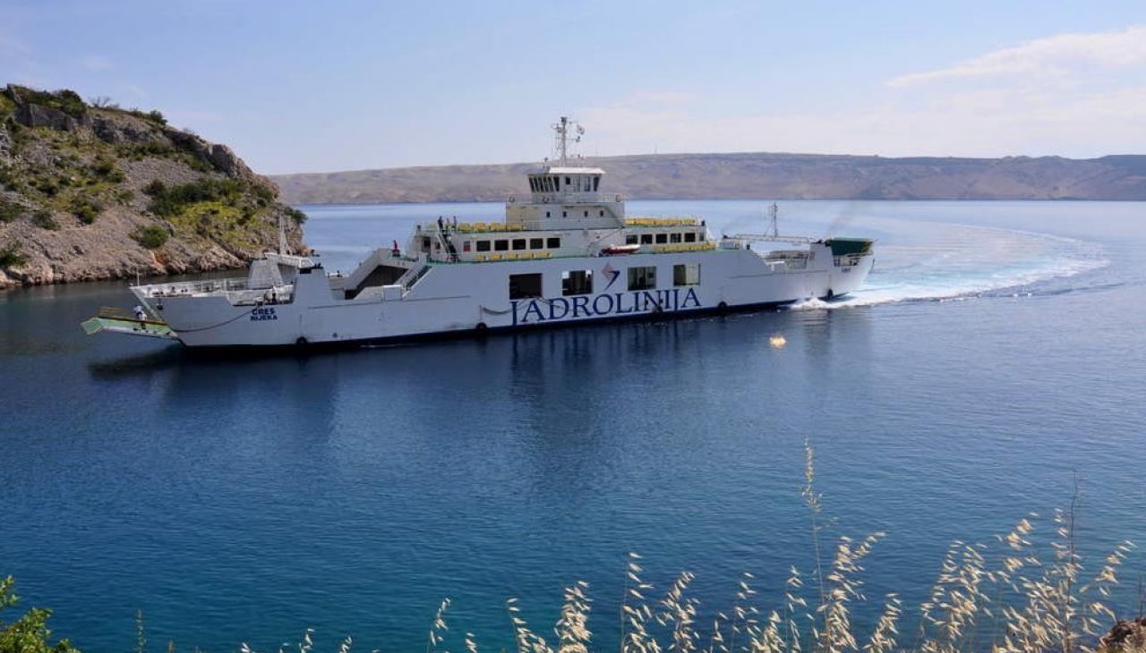 ferry - otok Pag
