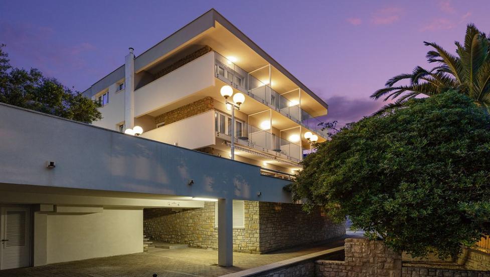 Aparthotel Pharia 