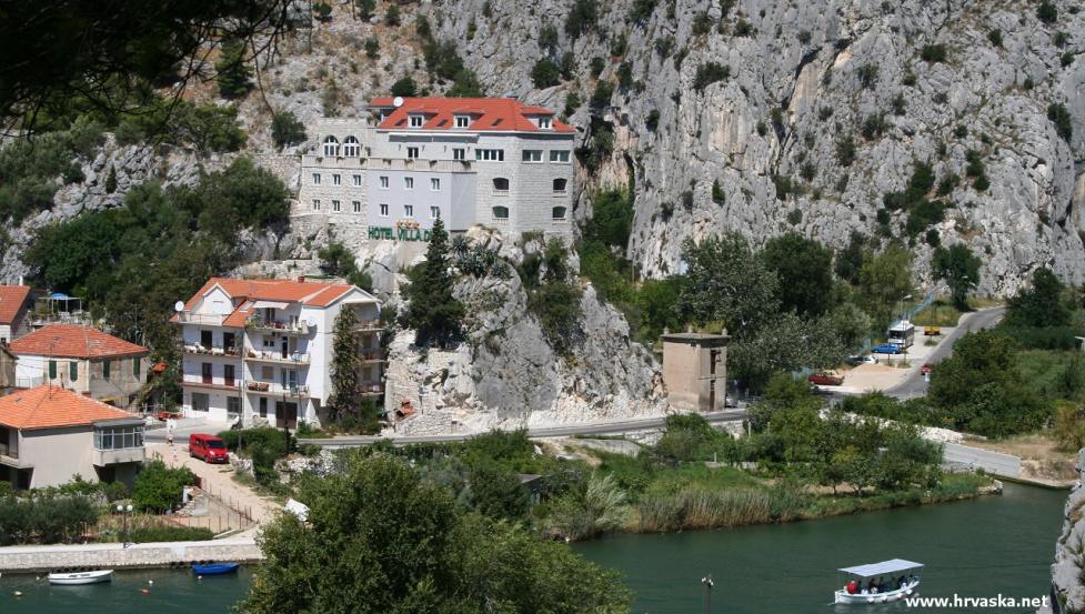 Hotel Villa Dvor