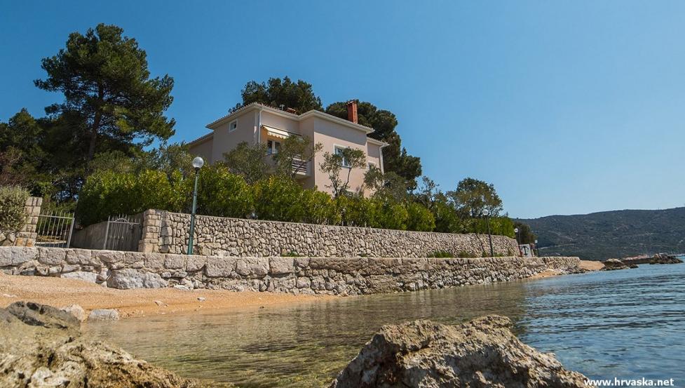 Hotel House Kimen