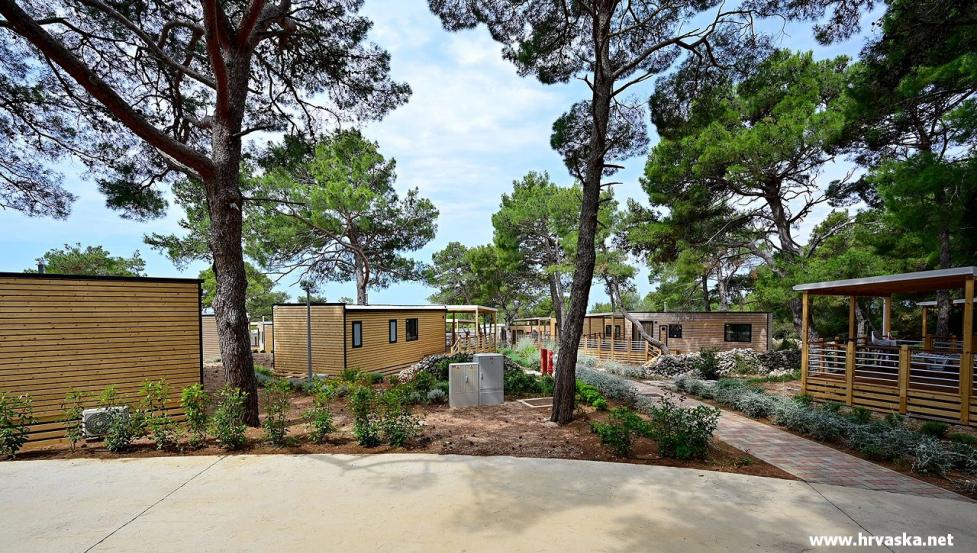 Mobilházak - Cikat kemping (Camp Čikat)