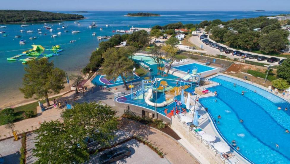 Glamping luksuzni šotor Kamp Veštar